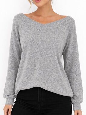 H&M Grey Off-Shoulder V-Neck Sweater (NWOT) Size: Small